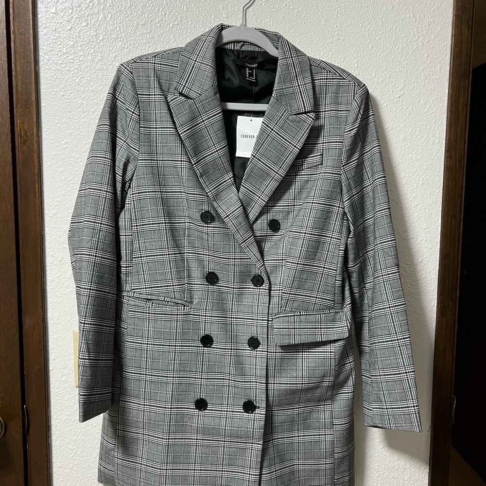 Beautiful Blazer Dress: Forever 21: Medium